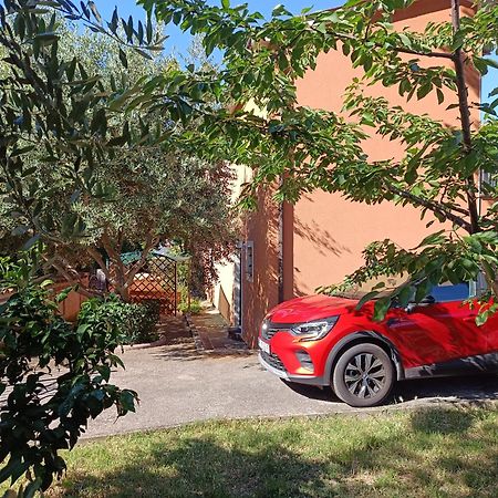 Villa Helena Πούλα Εξωτερικό φωτογραφία
